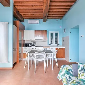Per 4 Sul Mare A Rio Marina, Elba Appartamento